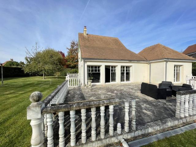 Maison indépendante 198m ²