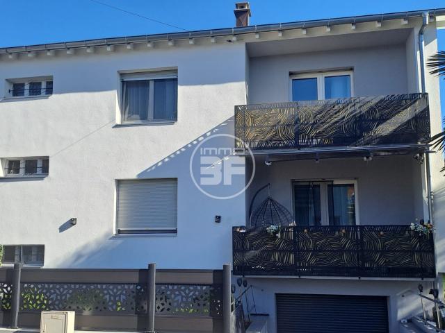 Maison individuelle meublée 160 m² – 5 chambres – Jardin – Garages – Saint Louis