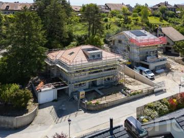 Opportunité rare: duplex neuf prêt à être livré, vue sur les Alpes