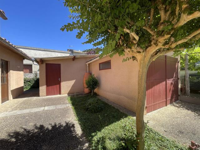 Maison individuelle avec jardin et garage m² Vic Fezensac