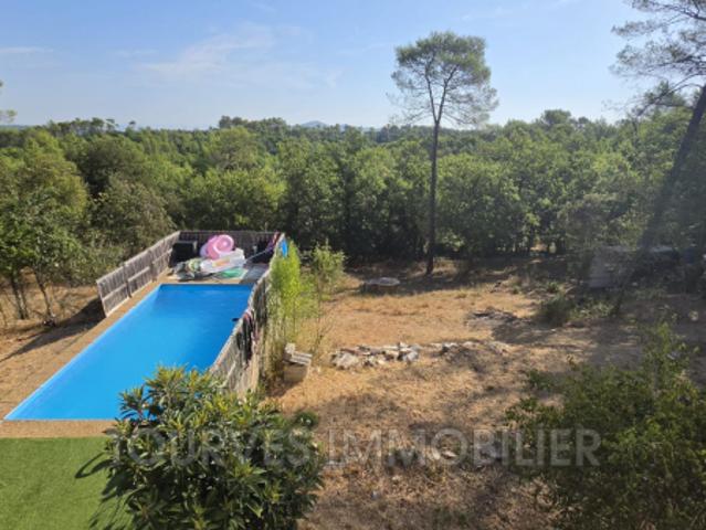 MAISON INDIVIDUELLE AVEC PISCINE