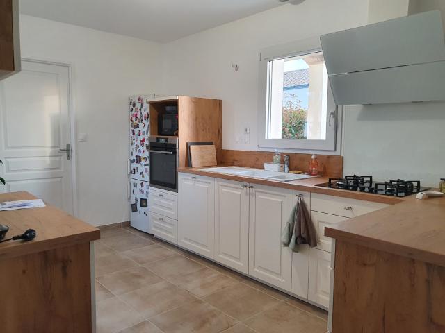Maison individuelle à louer, 3 pièces Chauvigny 86300