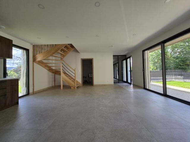 Maison individuelle à louer, 4 pièces Seyssinet Pariset 38170