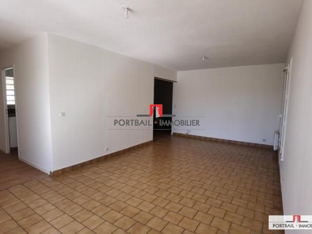 Maison individuelle à louer, 5 pièces Saint Ciers sur Gironde 33820