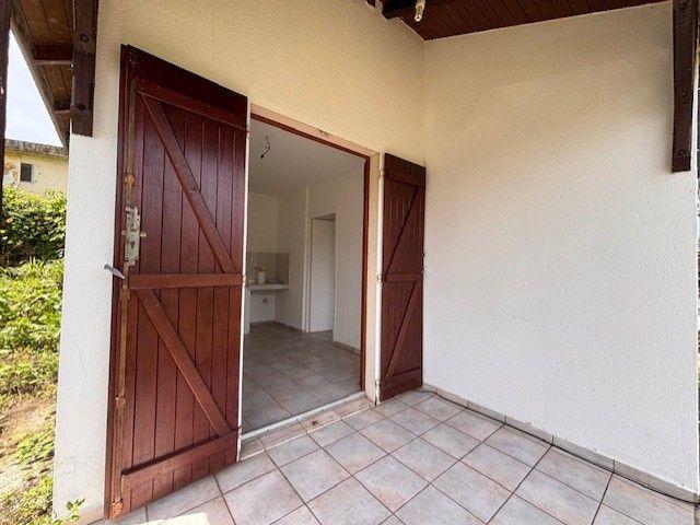Maison individuelle à Sainte Anne avec votre agence Longfort Immobilier