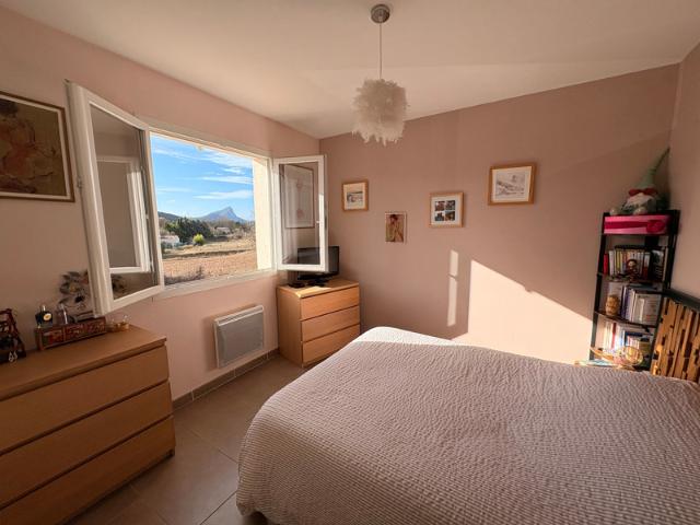 Maison individuelle à vendre 3 chambres, piscine, terrasse, garage, vue exceptionnelle, SAINTE CROIX DE QUINTILLARGUES 34