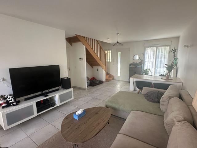 MAISON INDIVIDUELLE A VILLEMOISSON SUR ORGE 6 pièces 4 chambres de 112.09 m2