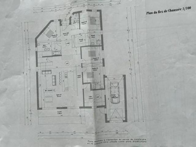 Villa contemporaine de 197 m² – DPE B – 3 544 m² de terrain avec vue dégagée