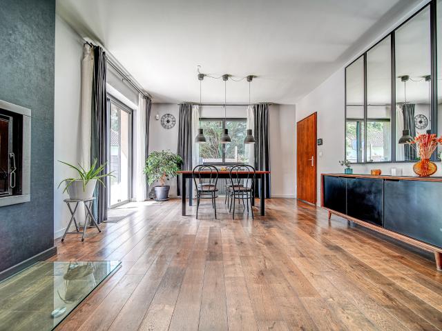 Maison individuelle de plain pied avec sous sol complet
