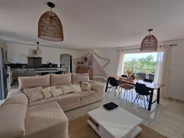 MAISON INDIVIDUELLE DE PLAIN PIED SUR TERRAIN DE 1000 M2 ENVIRON