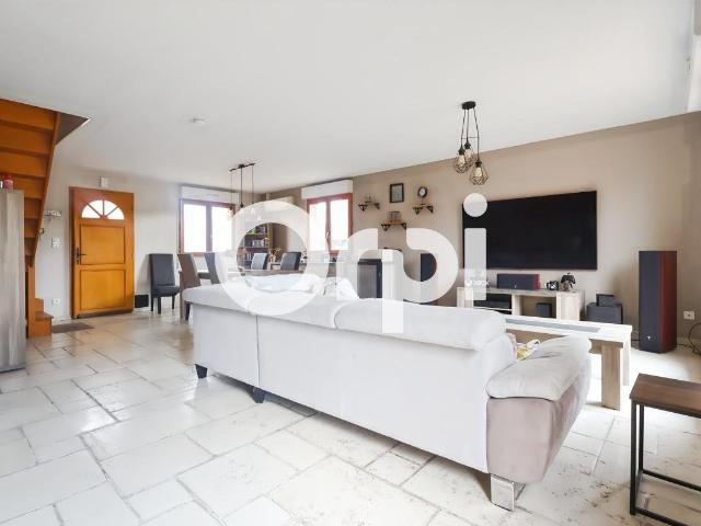 Maison individuelle de semi plain pied, 3 chambre s, place. 113m² Craywick