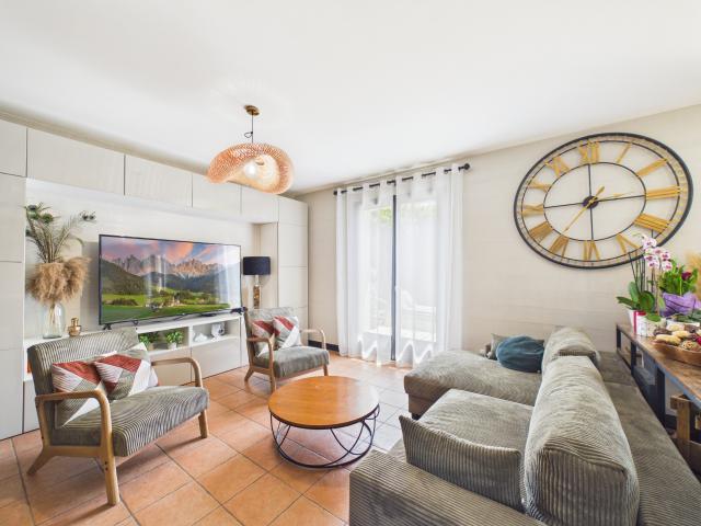 Maison individuelle de type 5 secteur calme et arboré Épierre 128 m2