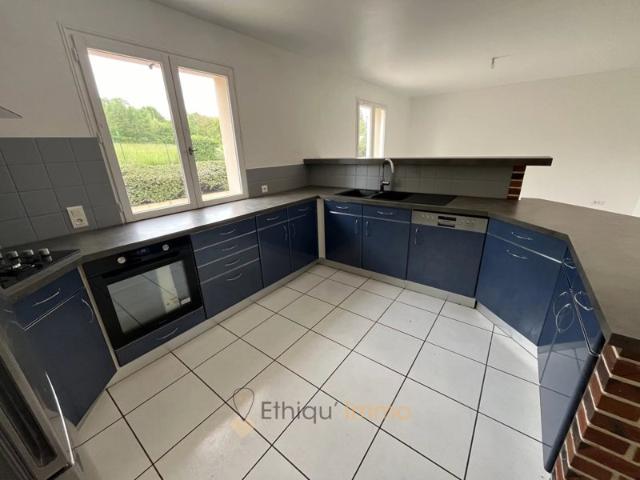 Maison individuelle de 168,90 m2 terrain clos garage terrass