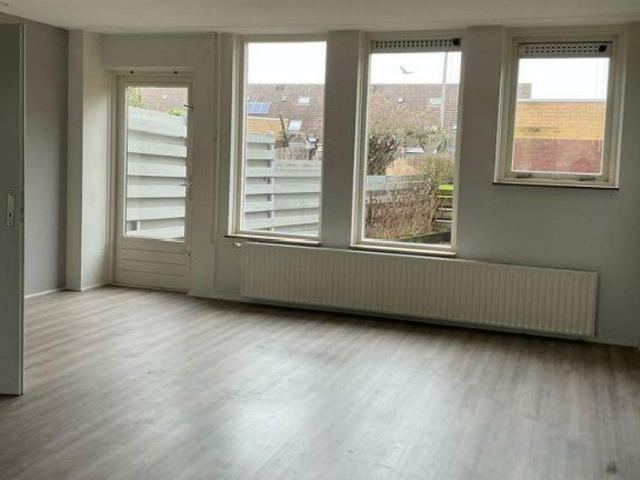 Maison individuelle de 4 pièces, Jasmijnstraat 166, Purmerend À Louer