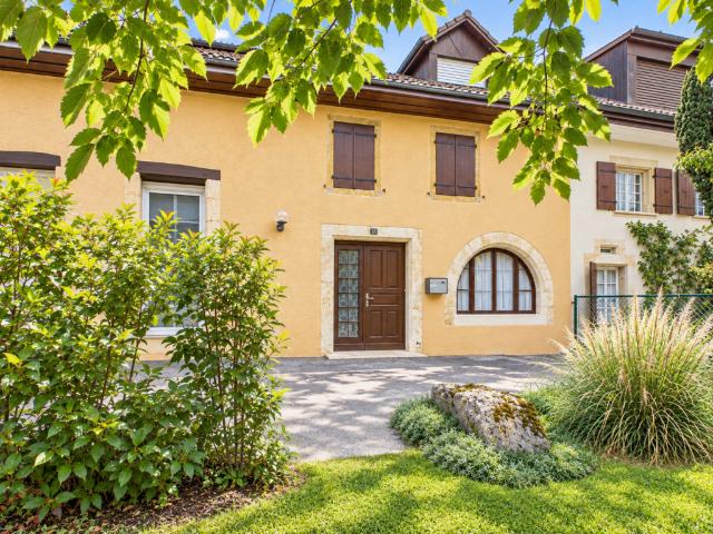 Maison individuelle de 5.5 pièces avec cheminée et jardin
