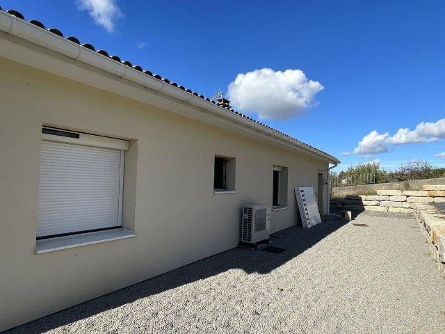 Maison individuelle de 98.85m² 4 pièces non meublée Chanas