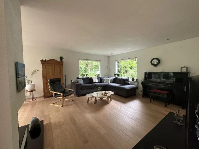 Maison individuelle Gravin van Burenlaan, Eerbeek À louer