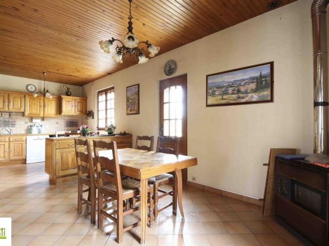 Maison individuelle proche centre ville à pied 111m² Châtillon Coligny