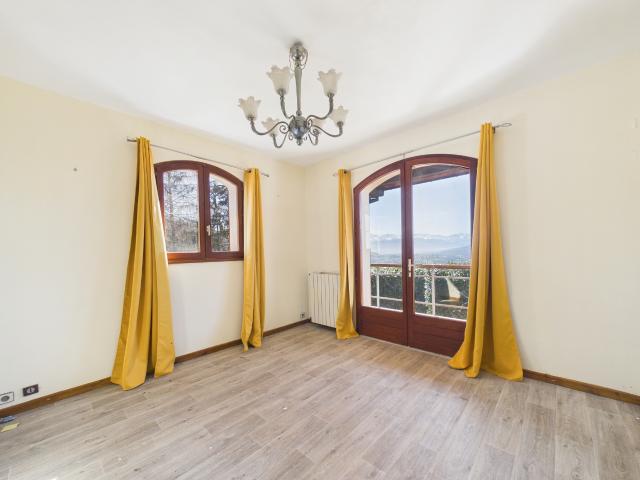 Maison individuelle Rare à la vente Monterminod Saint Alban Leysse 377 m2