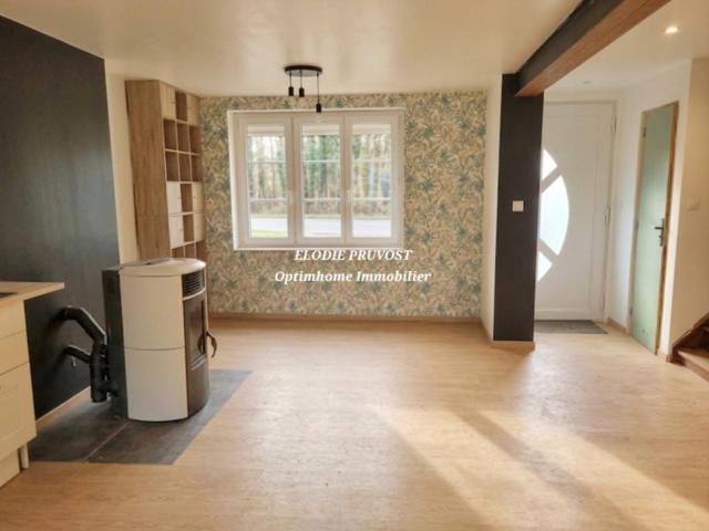 MAISON INDIVIDUELLE RÉNOVÉE AVEC GARAGE et JARDIN + MAISONNETTE ATTENANTE