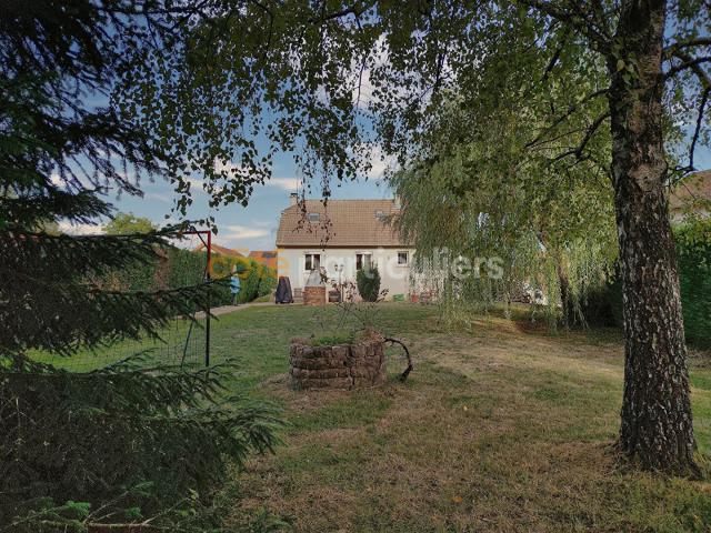 Maison individuelle sur sous sol 4 chambres 121 m2 Villette les Dole