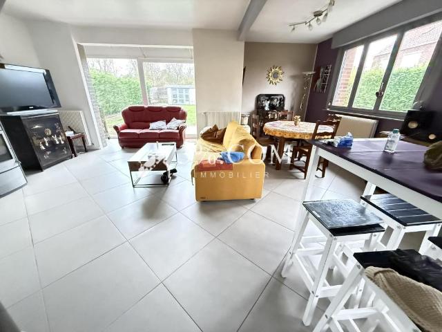 MAISON INDIVIDUELLE SEMI PLAIN PIED AU CALME!