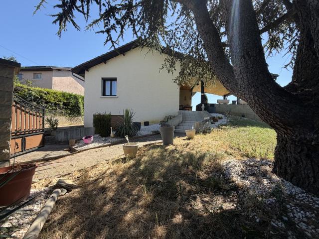 Maison individuelle sous sol semi enterré
