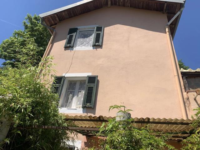 Maison individuelle, terrain en restanques de 1268m2