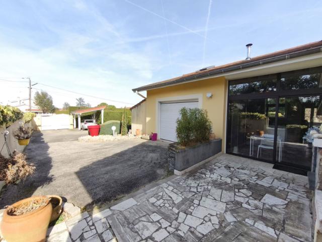 Veauche, villa 5p+c 169 m2