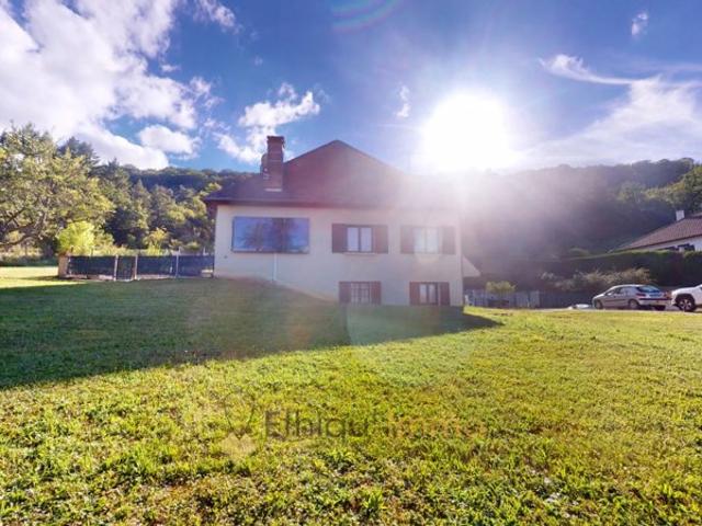 maison individuelle 170 m2 avec sur terrain boisé de 6500 m2