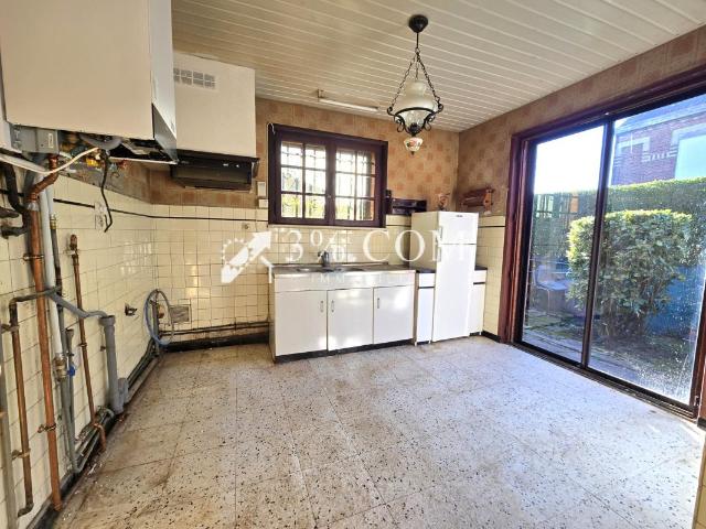Maison individuelle 1970 de 97 m2 avec 4 CH + garage + jardi