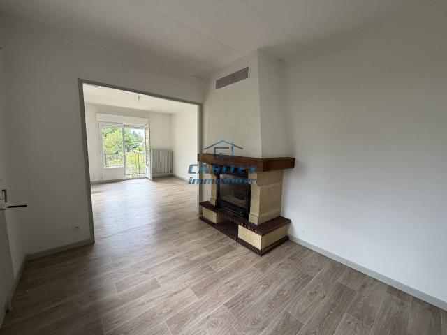 MAISON INDIVIDUELLE 100m2 SUR TERRAIN DE 743m2 à ROYE