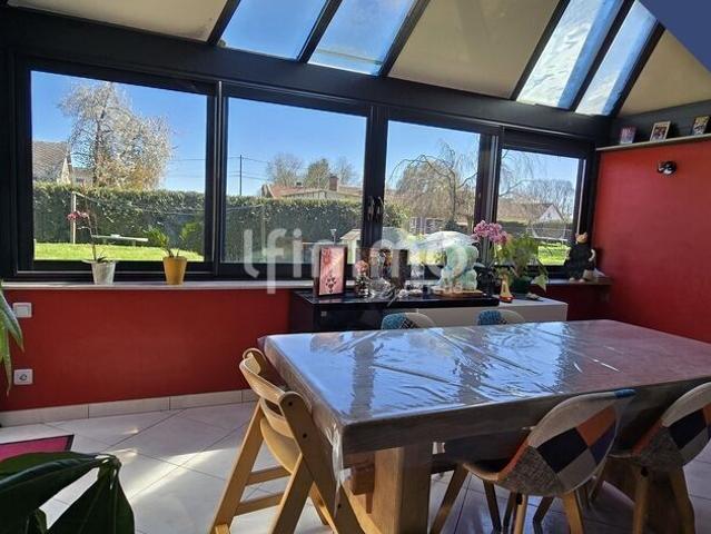 Maison avec jardin et garage – Une belle opportunité à saisir !