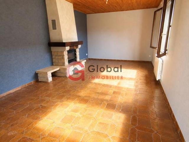 Maison individuelle 125 m2 sur sous sol 63210 nebouzat