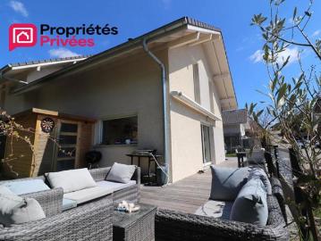 Maison individuelle 132 m² avec 4 chambres et studio