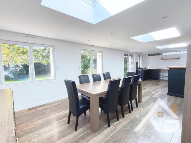 Maison individuelle 136 m² · Semi plain pied possible · Jardin & Piscine · Noyelles sur Selle