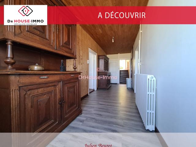 Maison individuelle 240m² 5 à 6 chambres Dépendances Terrain 12731m²