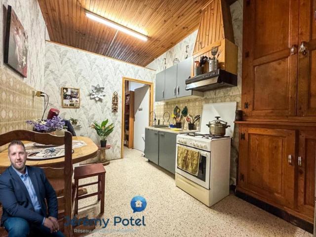 Maison Individuelle, 2 chambres, jardin, garage à Avesnes les Aubert
