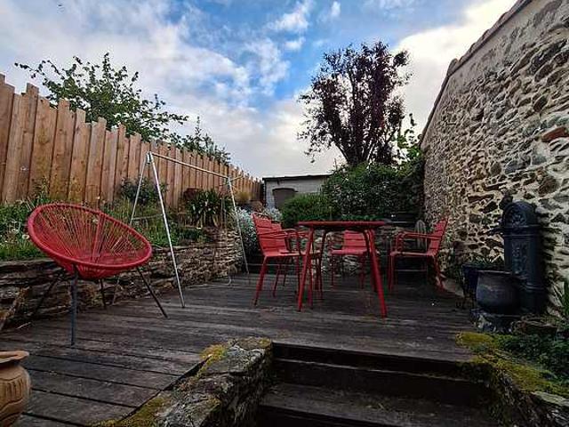 Maison individuelle 2 chambres meublée avec jardin et cheminée Nantes Erdre