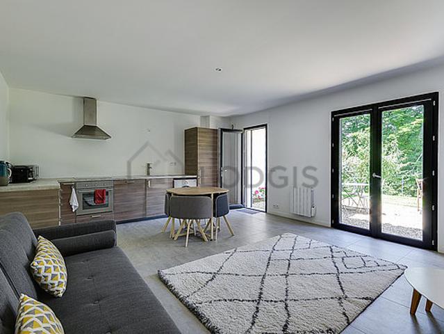 Maison individuelle 2 chambres meublée avec jardin Saint Marc Jaumegarde 13100