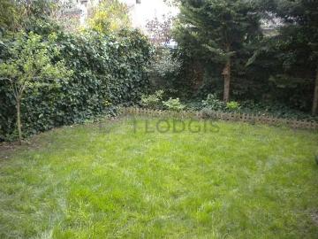 Maison individuelle 3 chambres meublée avec garage et jardin Colombes 92700