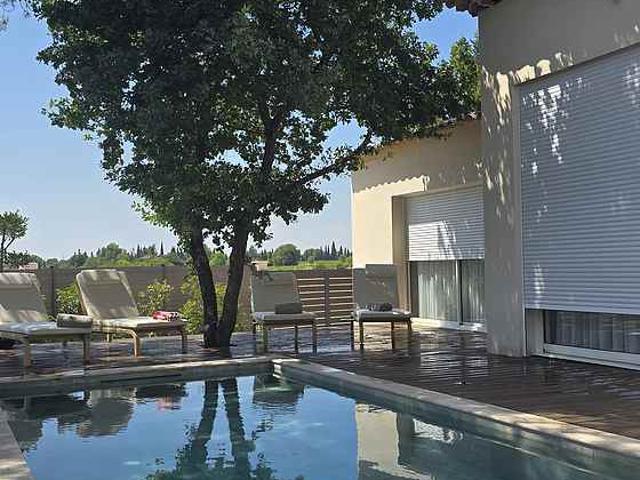 Maison individuelle 3 chambres meublée avec piscine, jardin et jacuzzi Saint Cannat 13760