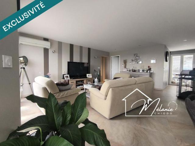 Maison individuelle 4 chambres jardin dépendances