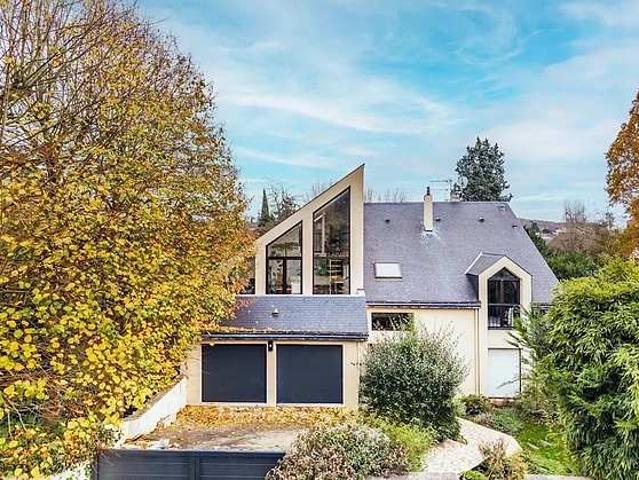 Maison individuelle 4 chambres meublée avec jardin et cave Bougival 78380