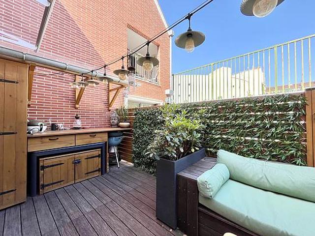 Maison individuelle 4 chambres meublée avec terrasse, barbecue et local à vélos Puteaux 92800
