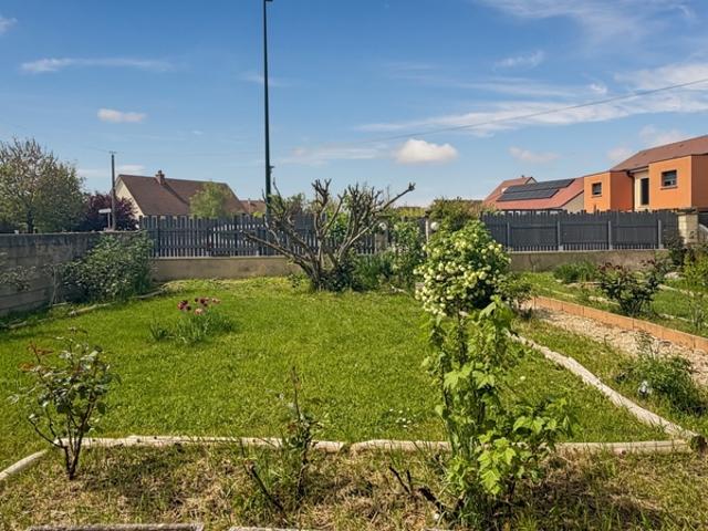 MAISON INDIVIDUELLE à rafraîchir