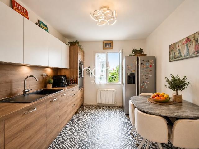 Maison individuelle 5 chambres 180m² Argenteuil