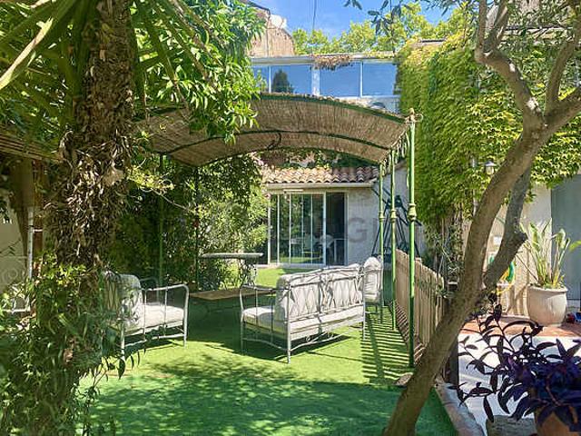 Maison individuelle 5 chambres meublée avec piscine, accès handicapé et garage Tourbes 34120