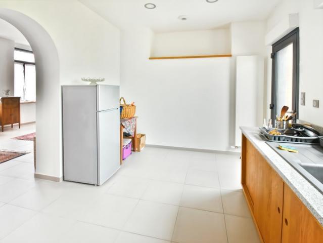Maison individuelle 6 pièces – 139 m² – 395 000 – FACHES THUMESNIL limite Ronchin surface cadastrale du terrain 1365m