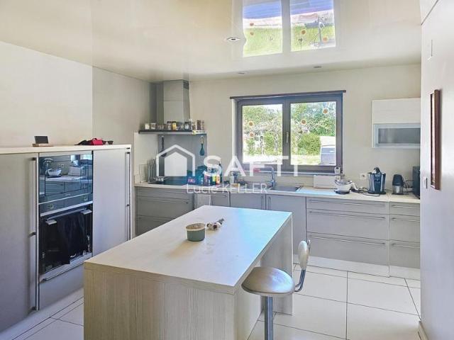 Maison individuelle – 7 pièces